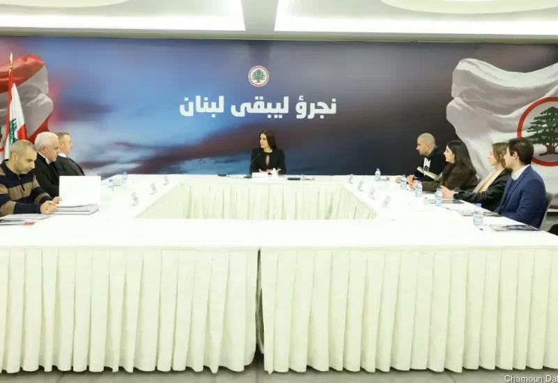 ستريدا جعجع تجتمع بطلاب الطب في بشري وتشدّد على تطوير المستشفى ودور الشباب