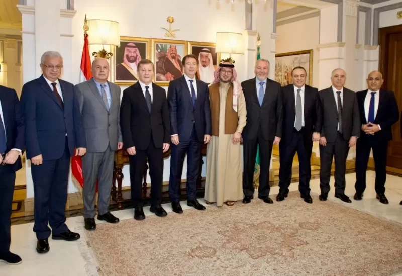 وفد رجال الأعمال اللبناني–الخليجي يزور السفير السعودي ويبحث تعزيز التعاون الاقتصادي