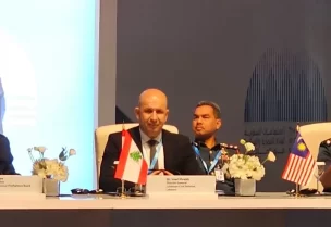 المدير العام للدفاع المدني بالتكليف، العميد الركن عماد خريش، في أعمال القمة العالمية للسلامة 2026 التي عُقدت في دبي بتاريخ 14 الجاري، بتنظيم من الدفاع المدني في دبي