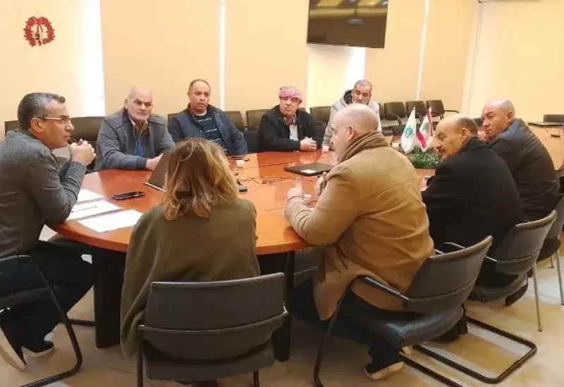 وزير الزراعة الدكتور نزار هاني مع وفدًا من ممثلي شركات استيراد الأعلاف في لبنان