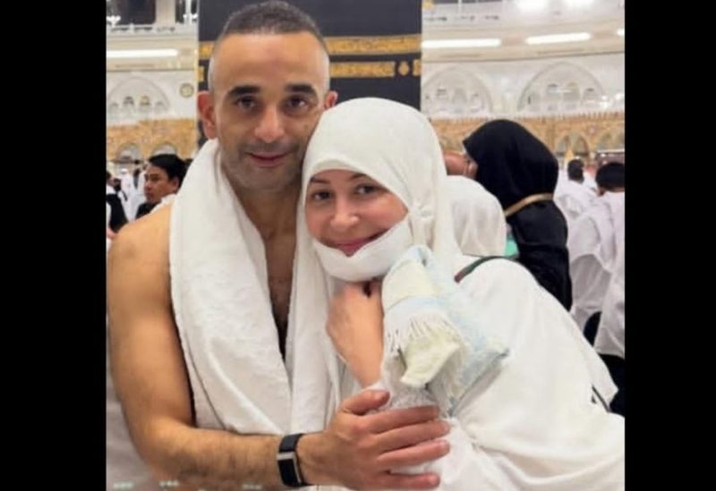 منة شلبى وزوجها أحمد الجناينى يؤديان مناسك العمرة