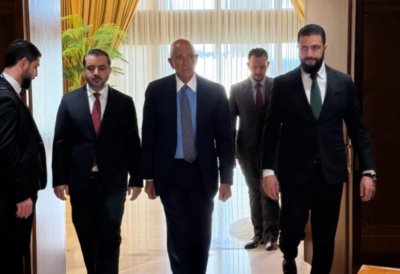 المبعوث الأمريكي إلى سوريا توم باراك يلتقي بالرئيس السوري أحمد الشرع ووزير خارجيته أسعد الشيباني