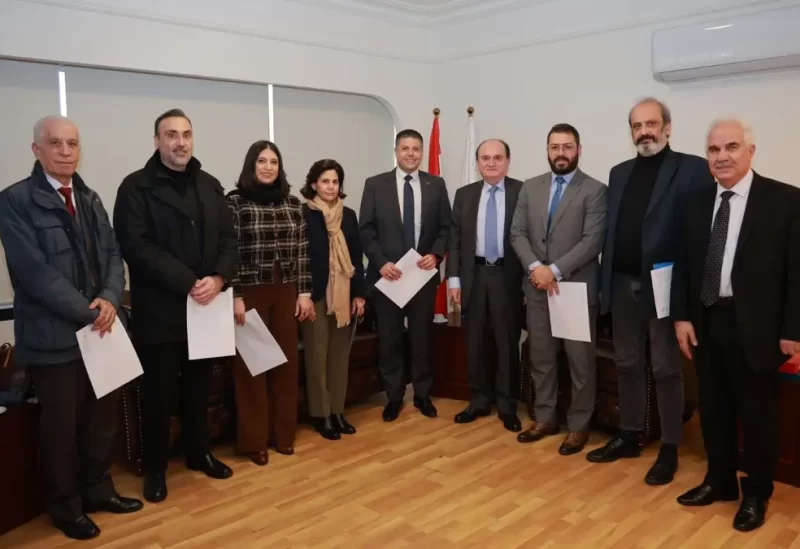 إدارة مرفأ بيروت تقدّم تصاريح الذمّة المالية التزاماً بالشفافية والنزاهة