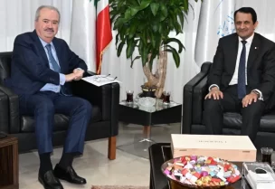 وزير المالية ياسين جابر مع سفير قطر في لبنان الشيخ سعود بن عبدالرحمن آل ثاني