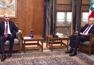 وزير خارجية فرنسا ​​جان نويل بارو​ ​مع رئيس مجلس النواب ​نبيه برّي