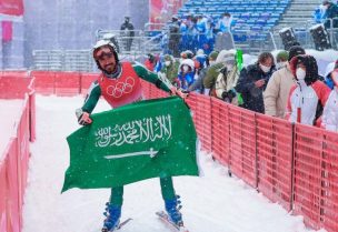 لاعب المنتخب السعودي للرياضات الشتوية فائق عابدي