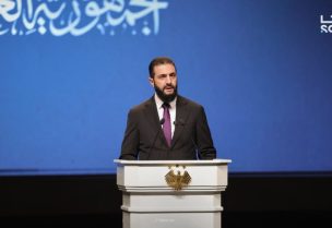 مشاركة الرئيس السوري أحمد الشرع في افتتاح معرض دمشق الدولي للكتاب بدورته الاستثنائية في قصر المؤتمرات بدمشق. سانا