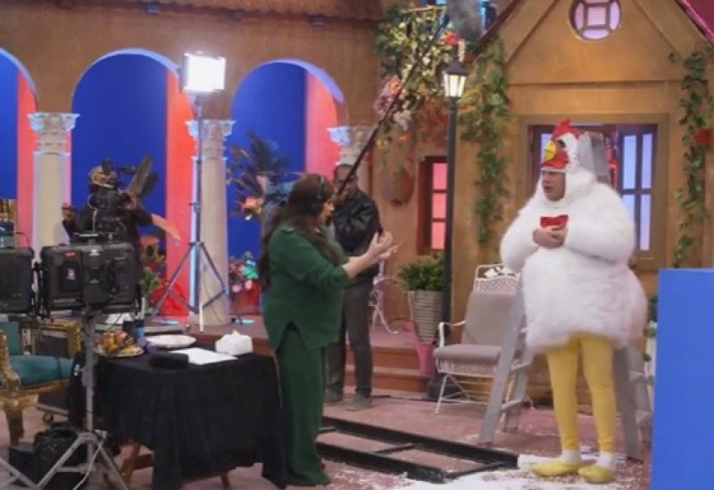 اخبار المجتمع – حمو بيكا يهاجم فيفي عبده: أي فلوس يا أم الفلوس؟