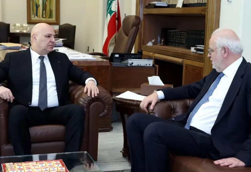رئيس الجمهورية جوزاف عون في قصر بعبدا وزير العدل عادل نصار