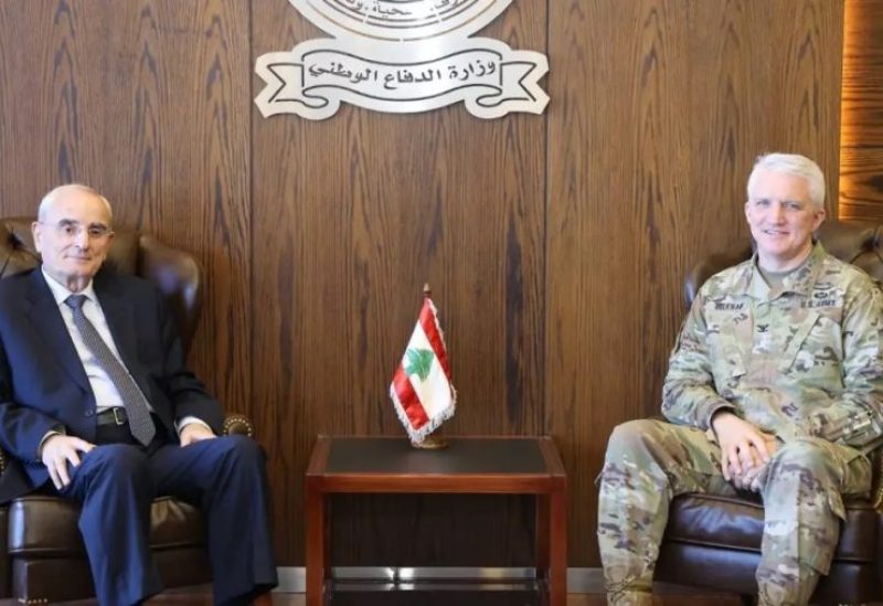 وزير الدفاع الوطني اللواء ميشال منسى يستقبل ملحق الدفاع الأميركي العقيد جايسن بيلكناب