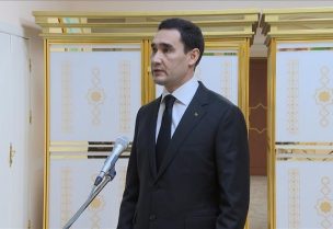رئيس تركمانستان سردار بيردي محمدوف