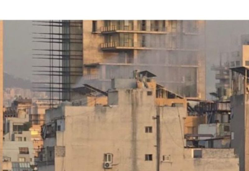 استهداف مبنى في حي الباشورة في بيروت