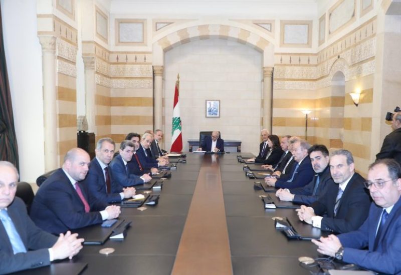 رئيس الحكومة نواف سلام يستقبل وفدًا من مجلس نقابة المحامين في بيروت برئاسة النقيب عماد مارتينوس