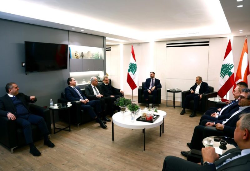 رئيس التيار الوطني الحر النائب جبران باسيل يستقبل رئيس الحزب التقدمي الاشتراكي النائب تيمور جنبلاط على رأس وفد من الحزب