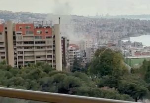 من مكان الانفجار في ساحل علما
