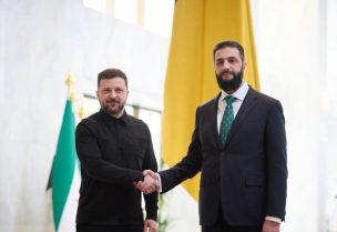 الرئيس السوري أحمد الشرع يستقبل زيلينسكي في قصر الشعب بدمشق