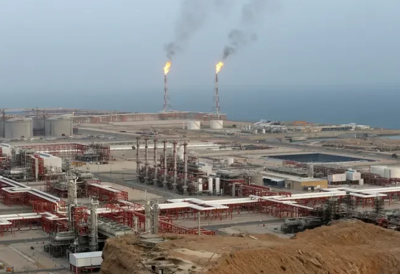 مصافي الغاز الطبيعي بحقل غاز جنوب فارس في مدينة عسلوية بإيران (أرشيفية - أ ب)