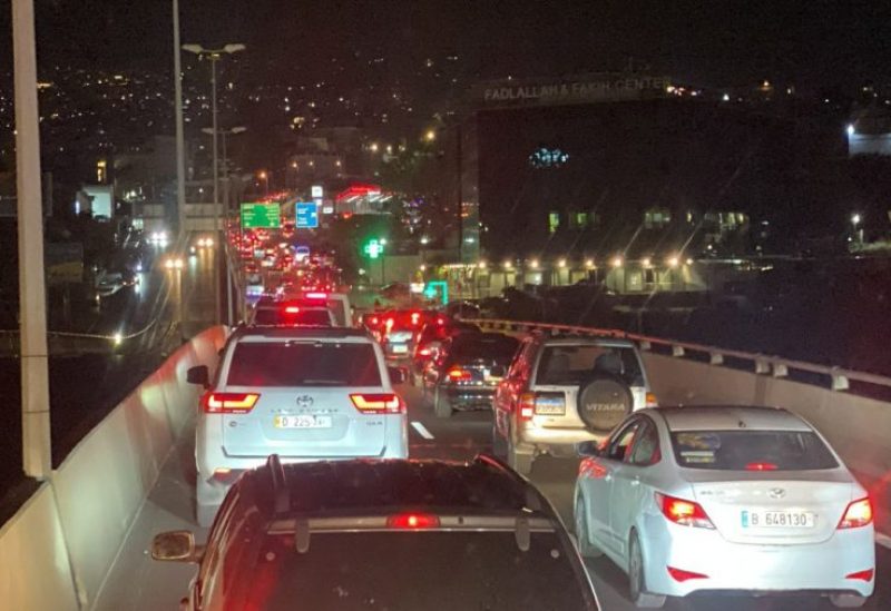 لبنان – نزوح كبير من ضاحية بيروت الجنوبية وتهديدات بتوسيع الحرب على حزب الله لبنان – نزوح كبير من ضاحية بيروت الجنوبية وتهديدات بتوسيع الحرب على حزب الله