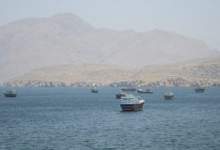 سفن في مضيق هرمز. رويترز