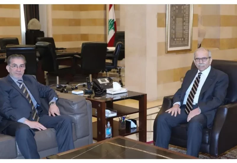 لبنان – الرئيس سلام بحث أوضاع الجامعة اللبنانية وإعادة تفعيل دور “إيدال” لبنان – الرئيس سلام بحث أوضاع الجامعة اللبنانية وإعادة تفعيل دور “إيدال”
