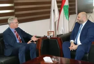 وزير الصحة العامة الدكتور ركان ناصر الدين سفير أستراليا في لبنان توم ويلسون