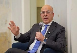 وزير الدولة لشؤون التنمية الإداريّة فادي مكّي