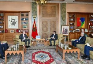 وزير الخارجية اللبناني يوسف رجي ونظيره المغربي ناصر بوريطة