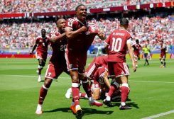 قطر تحصد أول نقطة في تاريخها في كأس العالم بعد تعادلها مع سويسرا 1-1 ضمن الجولة الأولى من منافسات المجموعة الثانية في مونديال 2026. رويترز