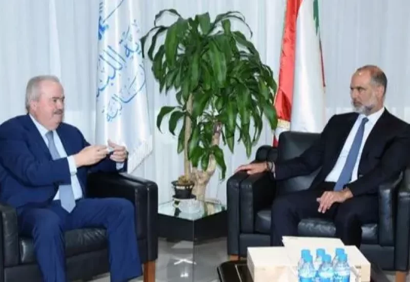 وزيرا المالية ياسين جابر والأشغال العامة والنقل فايز رسامني