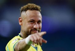 نيمار لاعب البرازيل يحتفل بفوز المنتخب 3-صفر على اسكتلندا في كأس العالم لكرة القدم يوم 24 يونيو حزيران 2026. تصوير: أماندا بيروبيلي - رويترز