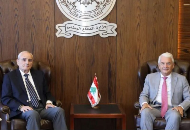 وزير الدفاع الوطني اللواء ميشال منسى يستقبل السفير الإيطالي فابريتسيو مارتشيلي في اليرزة