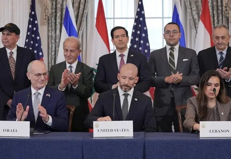 من أجواء توقيع اتفاق إطار بين إسرائيل ولبنان