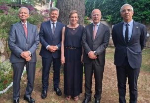 وزير الدولة لشؤون التنمية الإدارية في لبنان الدكتور فادي مكي خلال مشاركته في مؤتمر "Forum PA" في العاصمة الإيطالية روما