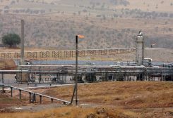 منظر لعام لحقل طاوكي للنفط في إقليم كردستان العراق بصورة من أرشيف رويترز.