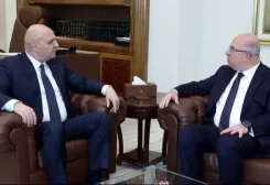 رئيس الجمهورية جوزاف عون مع وزير العمل محمد حيدر