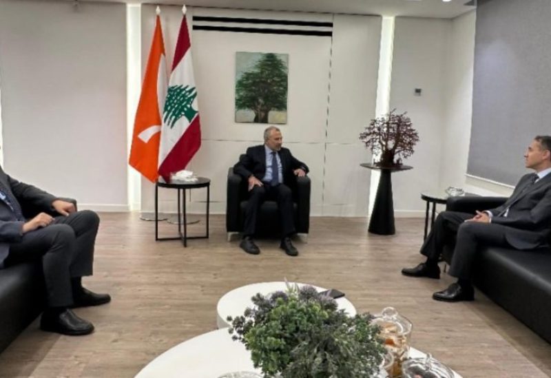 رئيس "التيار الوطني الحر" النائب جبران باسيل سفير جمهورية تركيا في لبنان مراد لوتيم