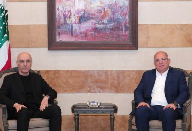 لبنان – تنظيم العمالة الأجنبية غير الشرعية بين وزيري الداخلية والعمل لبنان – تنظيم العمالة الأجنبية غير الشرعية بين وزيري الداخلية والعمل