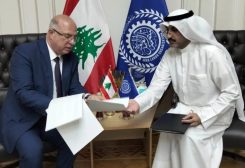 وزير العمل الدكتور محمد حيدر المدير العام لمنظمة العمل العربية، فايز علي المطيري