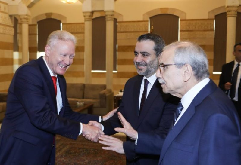 الرئيس سلام و وزير الخارجية يوسف رجّي مع وزير الخارجية السوري أسعد الشيباني