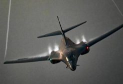 قاذفة الصواريخ الأميركية B-1 (أ ب)