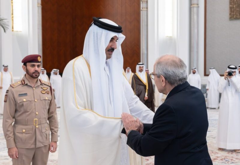 رئيس مجلس الوزراء نواف سلام يقدم التعازي إلى أمير دولة قطر الشيخ تميم بن حمد آل ثاني