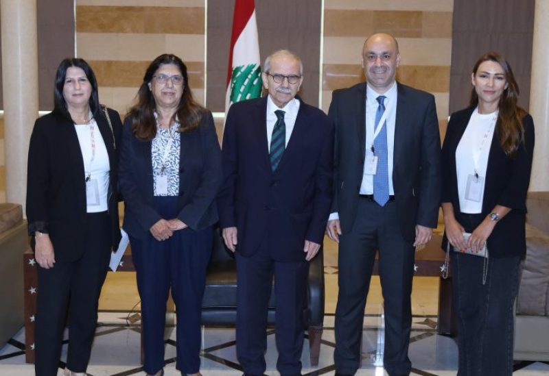 رئيس مجلس الوزراء الدكتور نواف سلام يستقبل وفداً من مؤسسة "كفى" برئاسة السيدة زويا روحانا