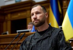 وزير الدفاع الأوكراني يفهيني خمارا