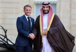 الرئيس الفرنسي يستقبل ولي العهد السعودي في قصر الإليزيه