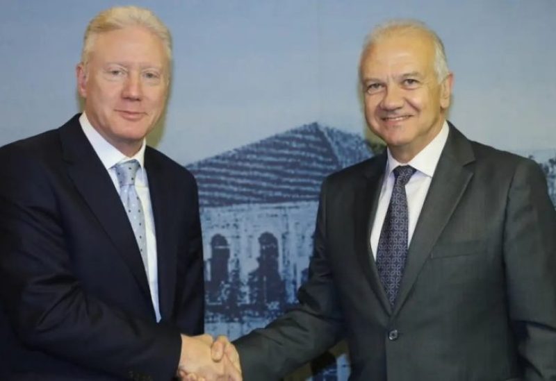 وزير الخارجية والمغتربين يوسف رجي مع عضو تكتل الجمهورية القوية النائب فادي كرم
