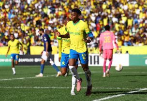 برايان ليون مونيز لاعب ماميلودي صن داونز يحتفل خلال إحدى مباريات الفريق بدوري أبطال أفريقيا لكرة القدم يوم 18 أبريل نيسان 2026. رويترز