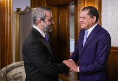 وزير الخارجية والمغتربين السوري أسعد حسن الشيباني يلتقي رئيس حكومة الوحدة الوطنية عبد الحميد الدبيبة