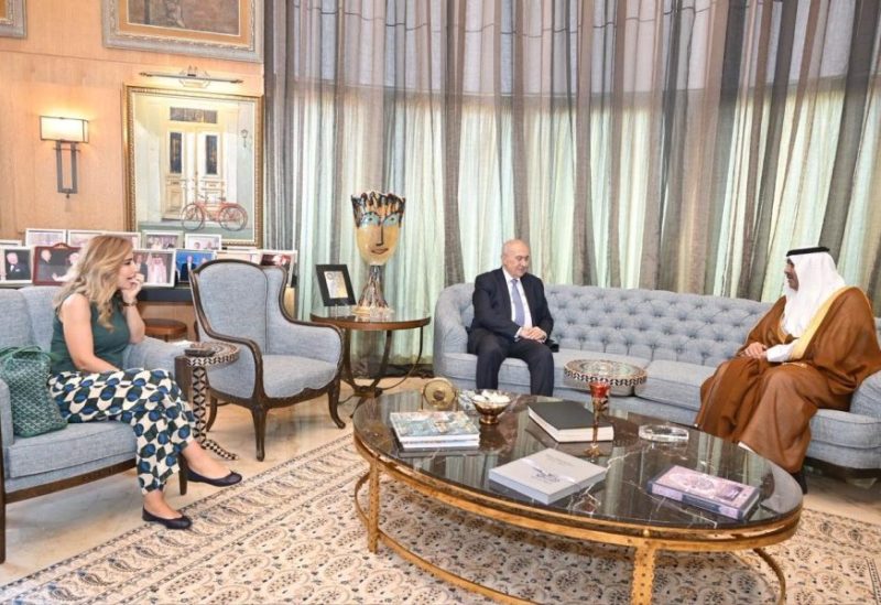 فؤاد مخزومي مع سفير المملكة العربية السعودية الجديد لدى لبنان فهد الدوسري