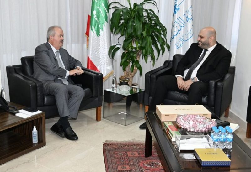 وزير المالية ياسين جابر يستقبل وزير الصحة العامة ركان ناصر الدين