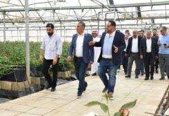 وزير الزراعة نزار هاني خلال ويارته للمملكة الأردنية الهاشمية